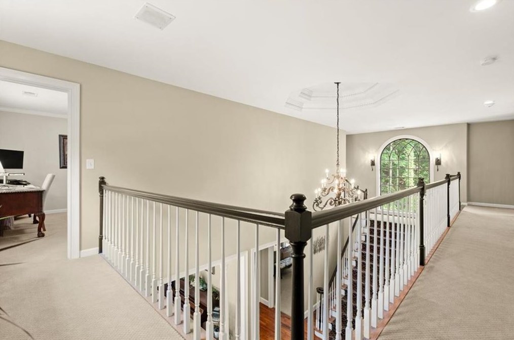 9350 Nesbit Lk Dr, Alpharetta GA 30022-4019 exterior