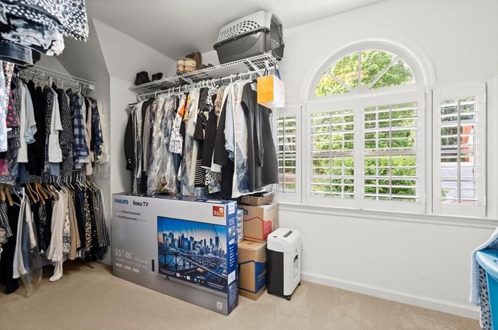 9350 Nesbit Lk Dr, Alpharetta GA 30022-4019 exterior