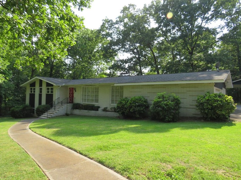 845 N College Dr, Cedartown, GA 30125