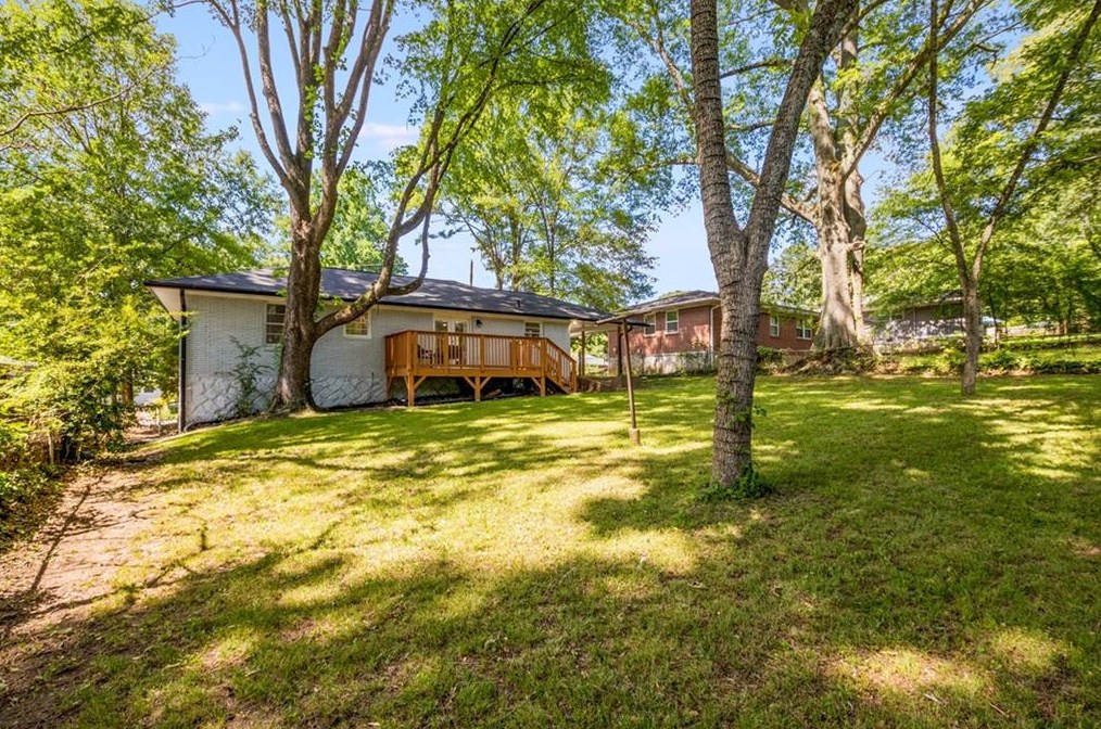1568 Woodland Cir, Atlanta GA  30344-2740 exterior