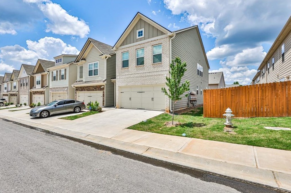 5340 Radford Loop, Fairburn, GA 30213