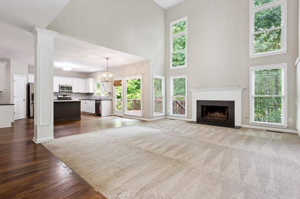 1040 Northpoint Trce, Roswell, GA 30076-5008