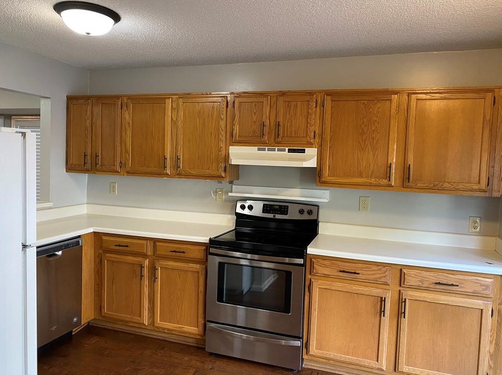 5180 Laurel Bridge Ct Se, Smyrna, GA 30082