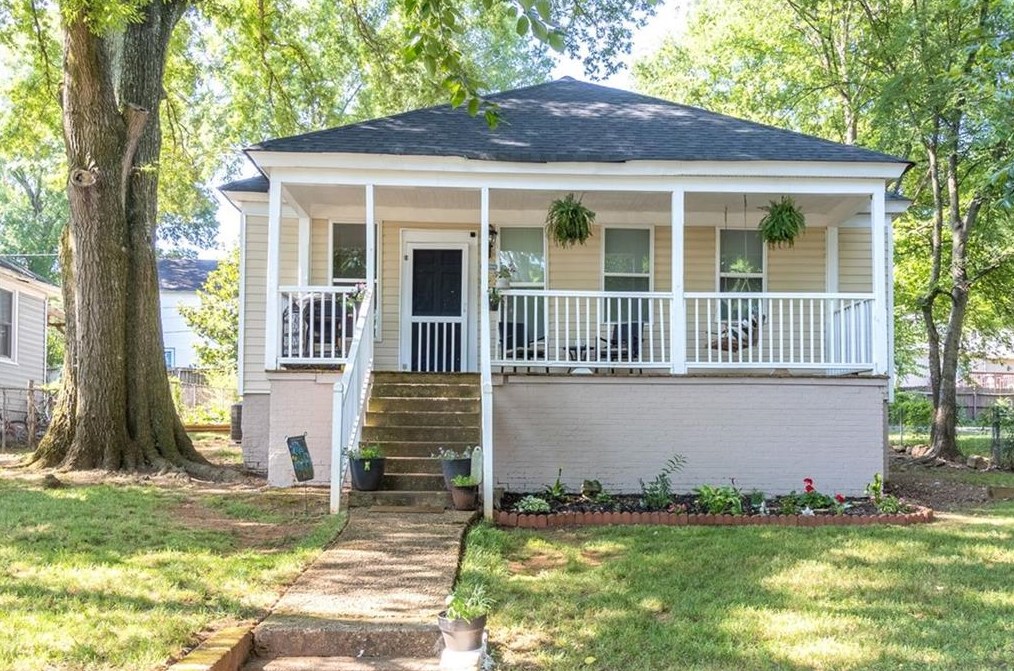 34 Wingfoot Trl, Euharlee, GA 30120-2579