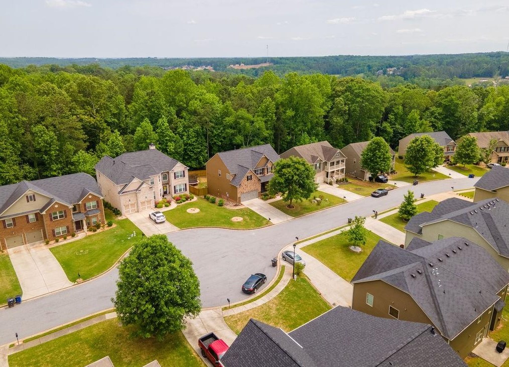5275 Clingman Ct, Douglasville, GA 30135-9266