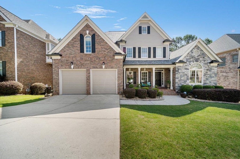 9814 Talisman Dr, Alpharetta, GA 30022-7134