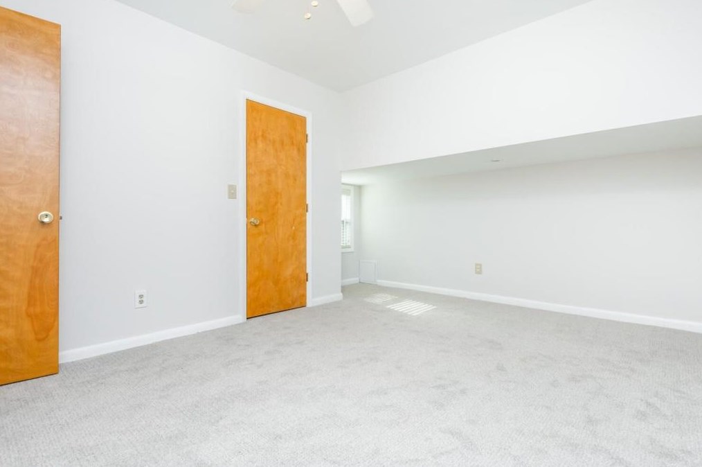 1373 Sheffield Dr, Atlanta GA  30329-3420 exterior