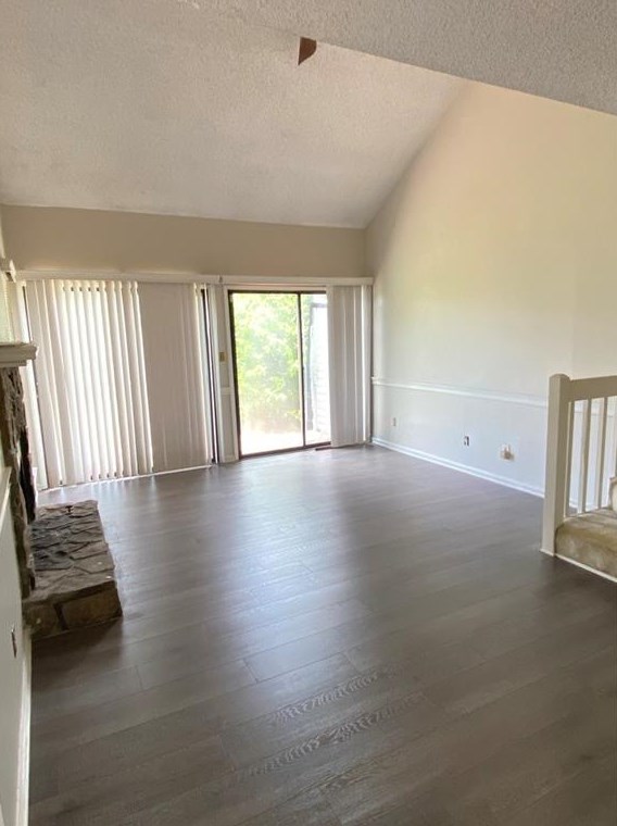 3289 Tennington Pl, Lawrenceville GA  30044-6501 exterior