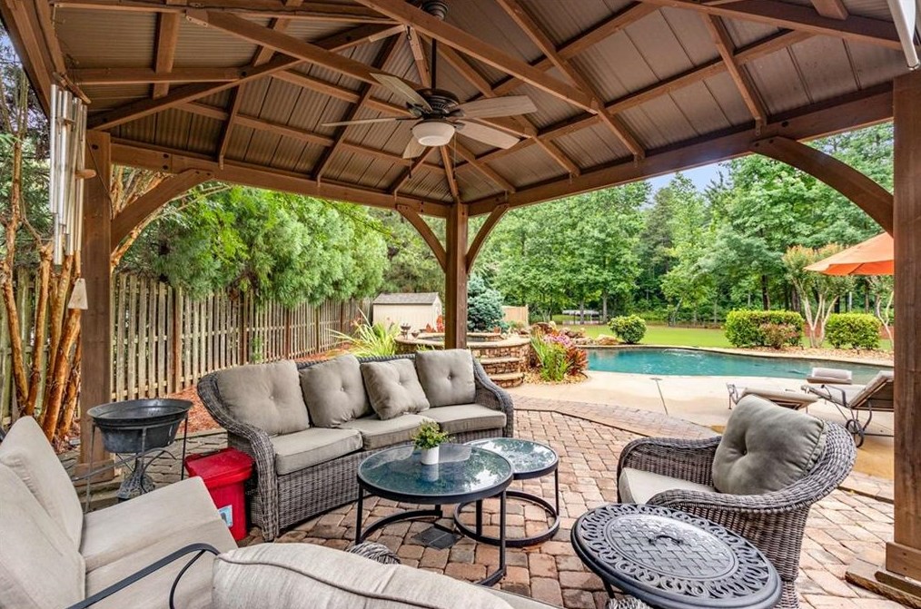 906 Carriage Path, Smyrna GA exterior