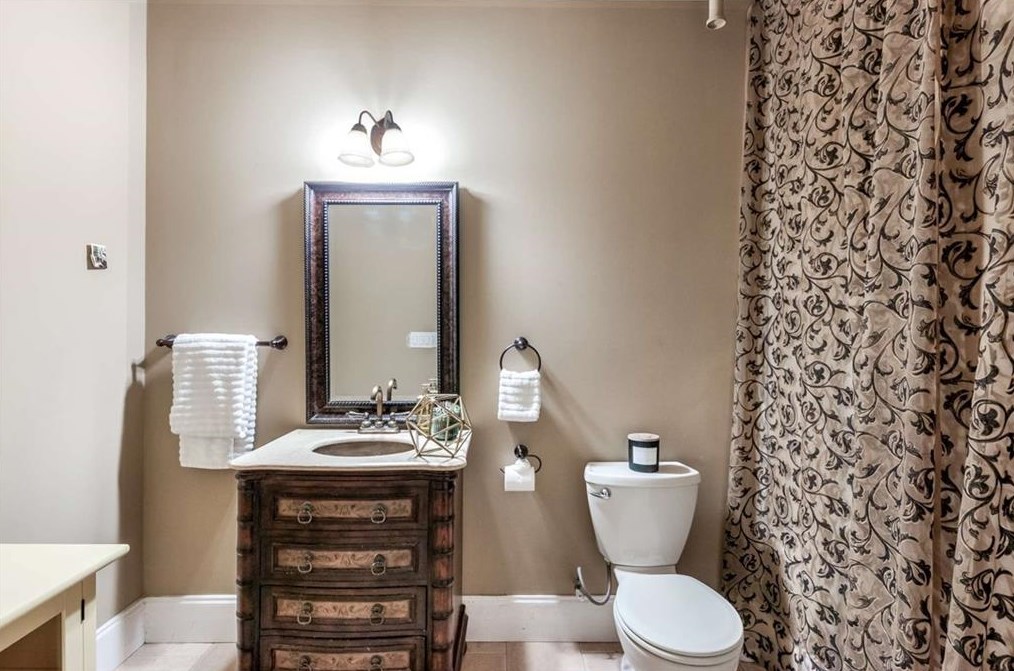 906 Carriage Path, Smyrna GA exterior