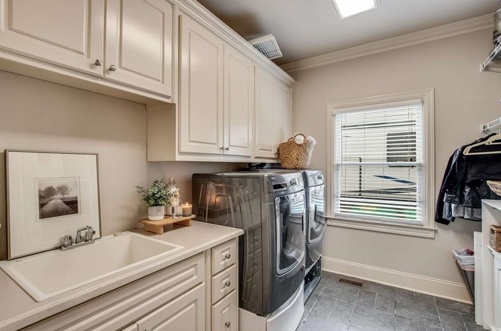 906 Carriage Path, Smyrna GA exterior