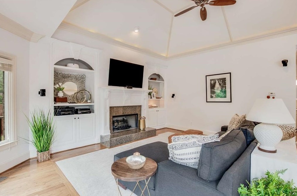 906 Carriage Path, Smyrna GA exterior