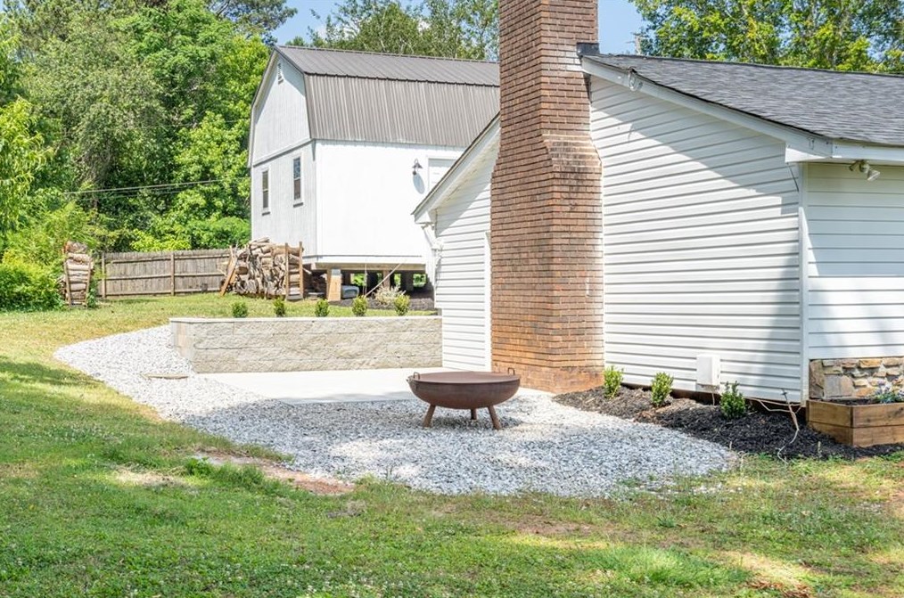 39 Dempsey Path, Dallas GA 30132-5765 exterior