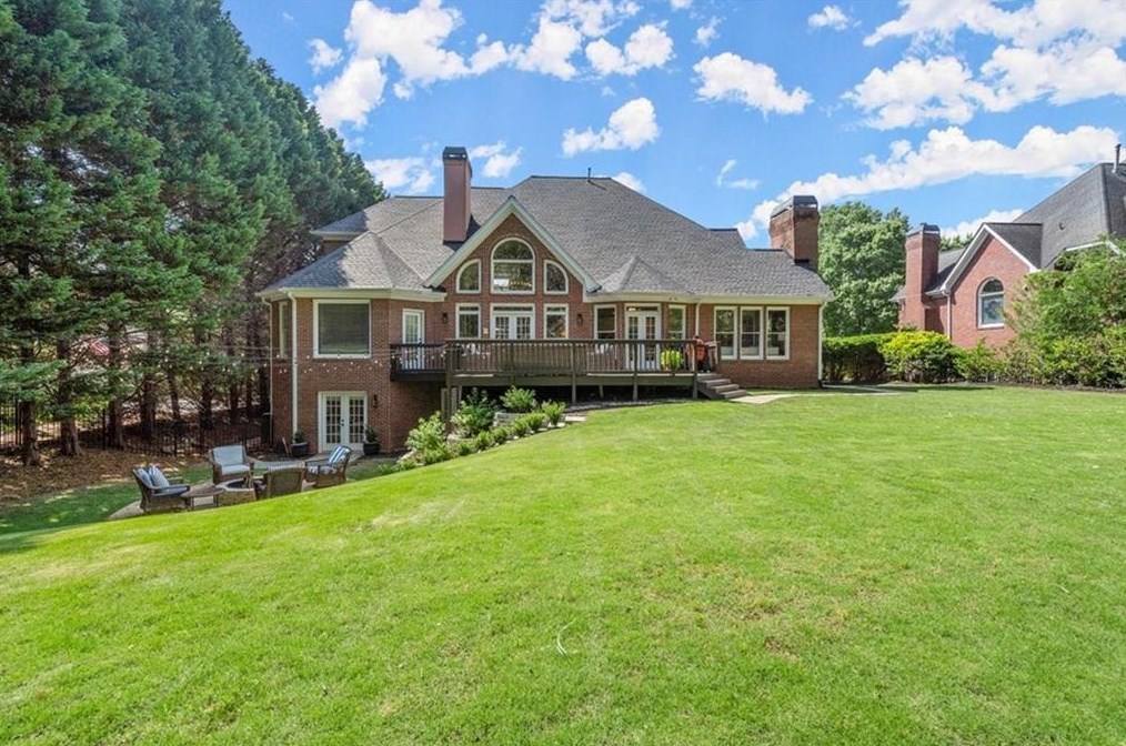 12150 Mdw Ln, Alpharetta GA 30005-7262 exterior