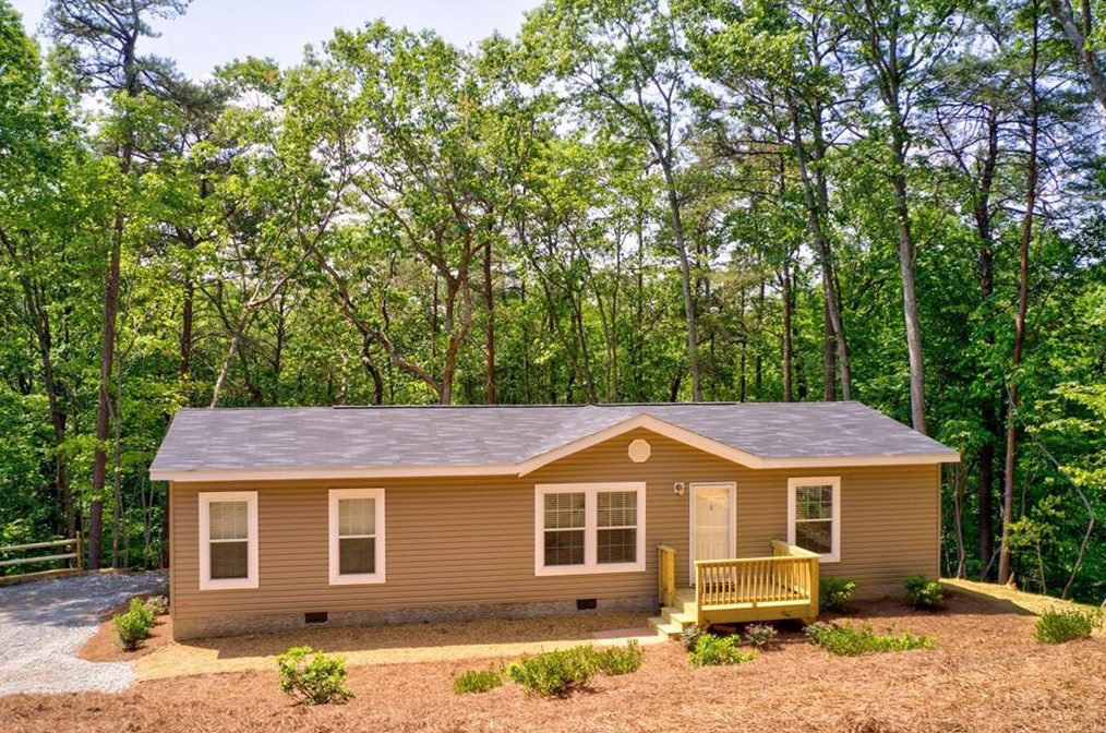 223 Bagwell Trl, Waleska, GA 30183-2651