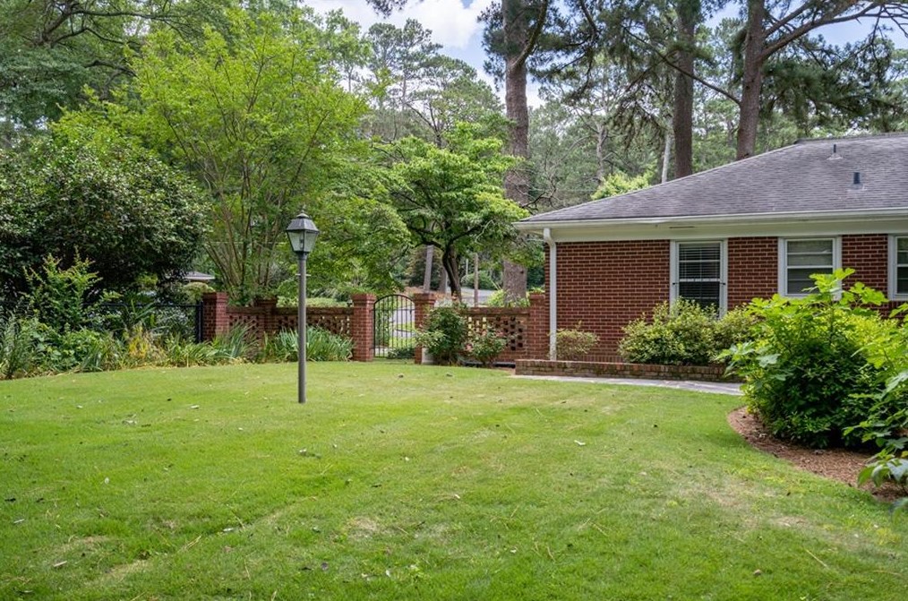 19 Ridgewood Rd, Rome GA  30165-4214 exterior