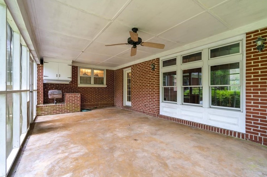 19 Ridgewood Rd, Rome GA  30165-4214 exterior