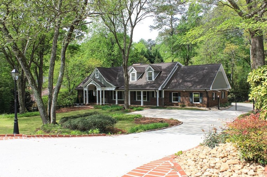 1365 Timberland Dr Se, Marietta, GA 30067