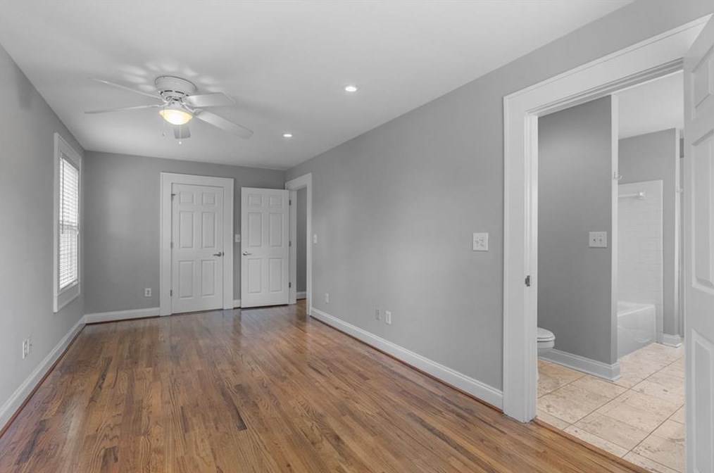 2595 Woodland Cir, Atlanta GA  30344-2738 exterior