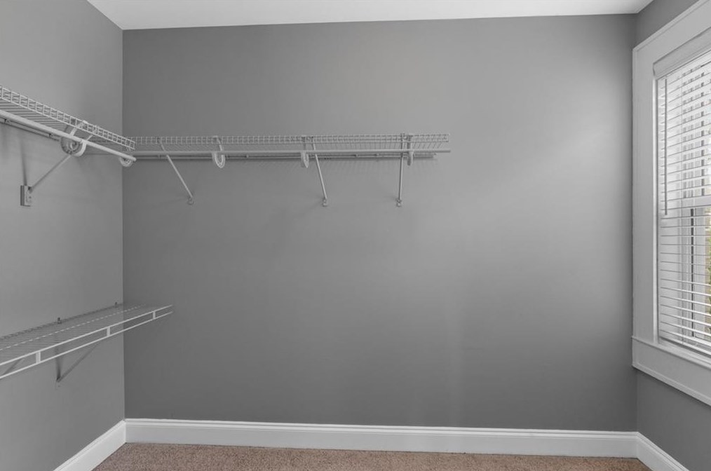 2595 Woodland Cir, Atlanta GA  30344-2738 exterior