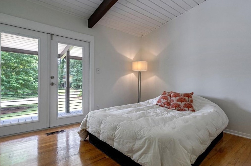 3676 Northlake Dr, Atlanta GA 30341 exterior