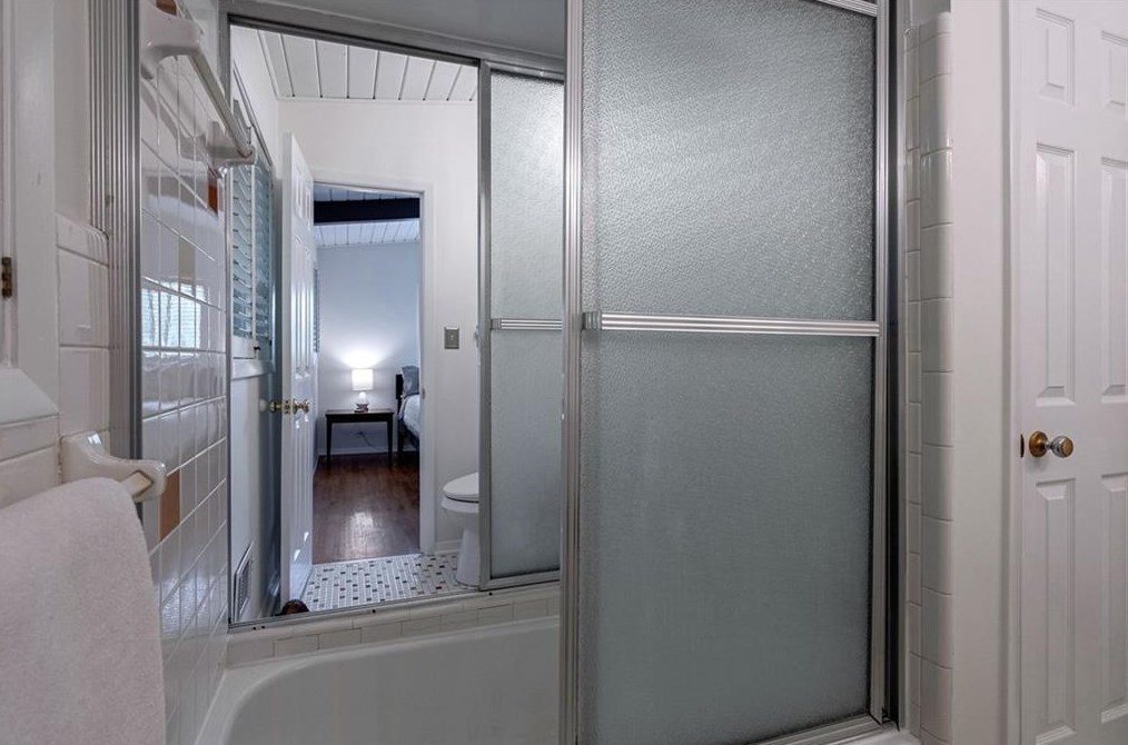 3676 Northlake Dr, Atlanta GA 30341 exterior