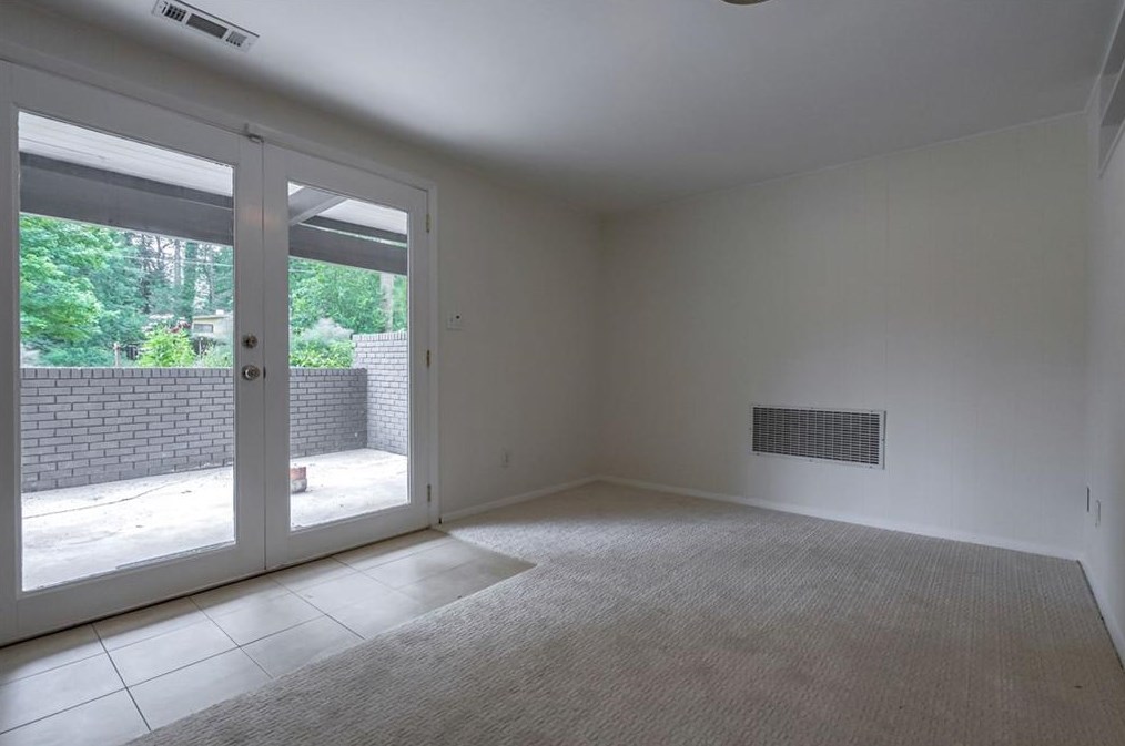 3676 Northlake Dr, Atlanta GA 30341 exterior