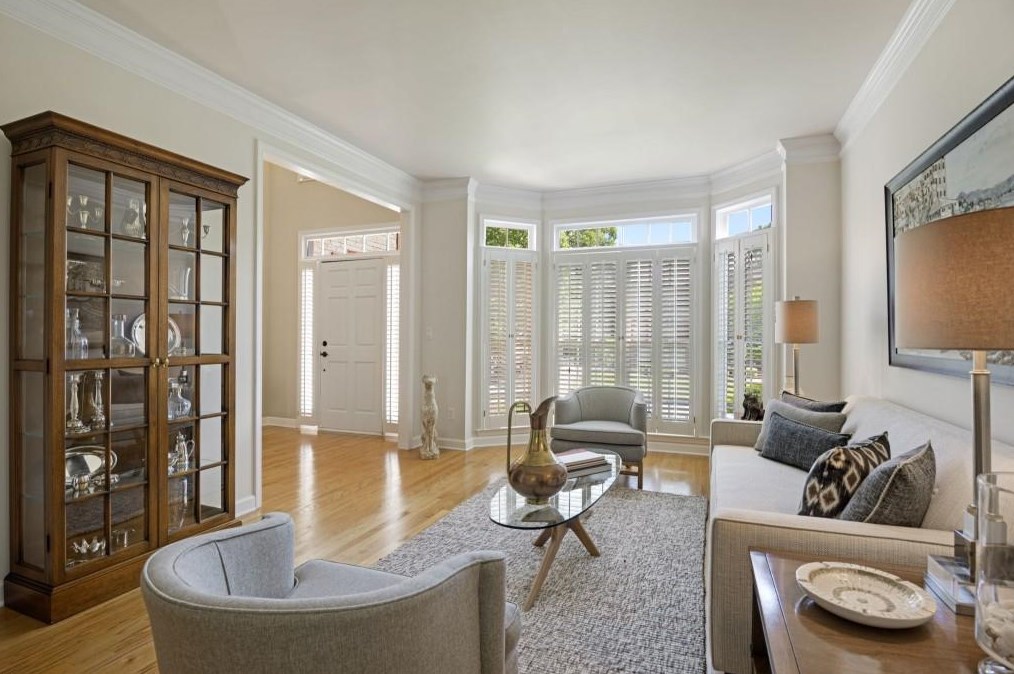 385 Overhill Bnd, Alpharetta GA 30005-8972 exterior