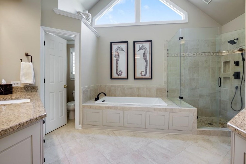 385 Overhill Bnd, Alpharetta GA 30005-8972 exterior