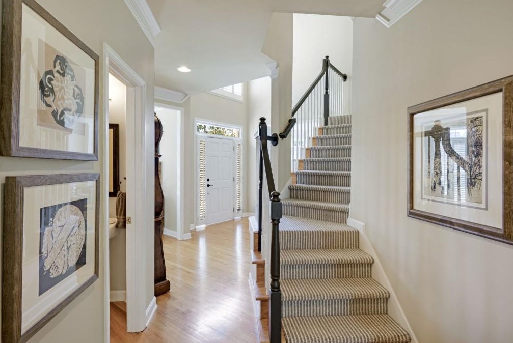 385 Overhill Bnd, Alpharetta GA 30005-8972 exterior