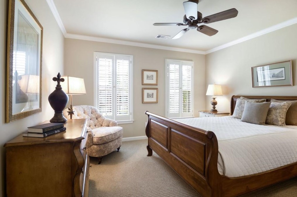 385 Overhill Bnd, Alpharetta GA 30005-8972 exterior