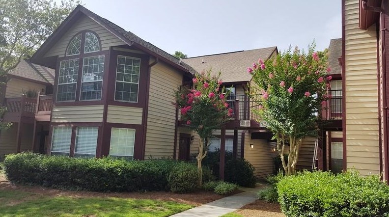 1305 Red Deer Way, Alpharetta, GA 30022