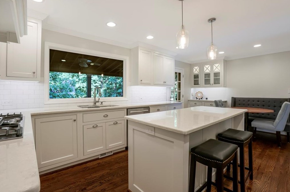 5282 Vernon Lk Dr, Atlanta GA 30338-3517 exterior