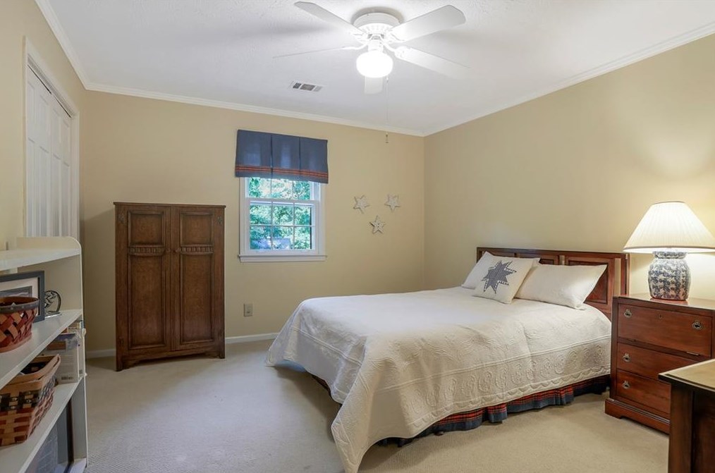 5282 Vernon Lk Dr, Atlanta GA 30338-3517 exterior