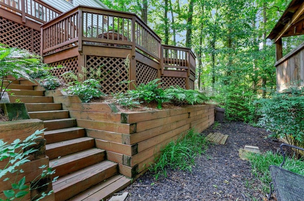 5282 Vernon Lk Dr, Atlanta GA 30338-3517 exterior