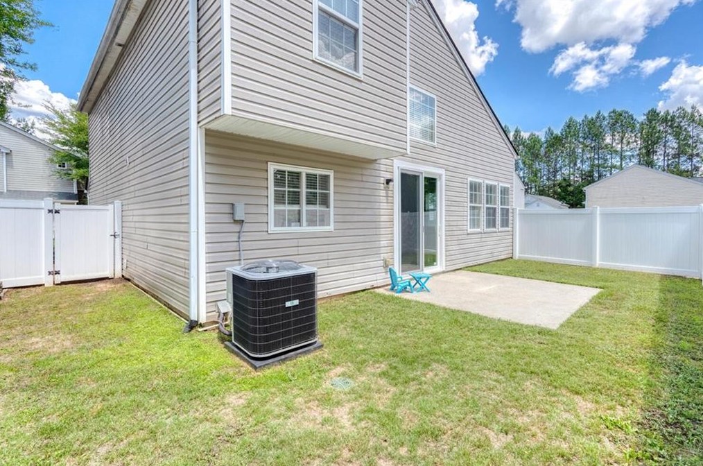 740 Windcroft Cir, Acworth, GA 30101-3792