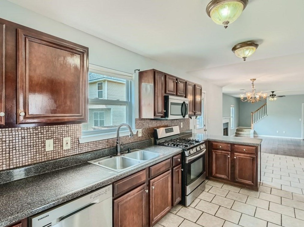 4721 Chief Joseph Cir, Douglasville GA  30135-8473 exterior