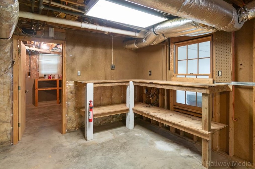 1125 Midland Way, Lawrenceville GA 30043-6303 exterior