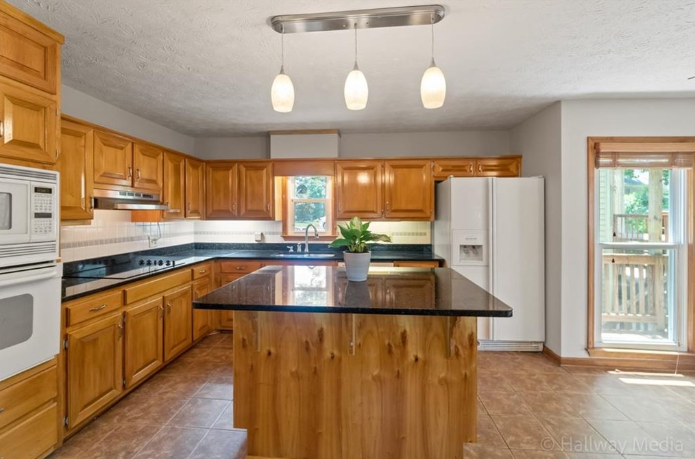 1125 Midland Way, Lawrenceville GA 30043-6303 exterior