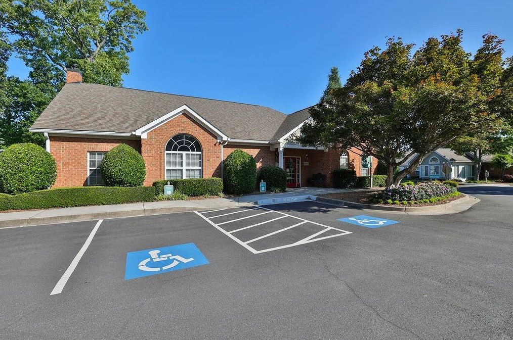 23101 Harvest Ridge Ln, Alpharetta GA  30022-8654 exterior