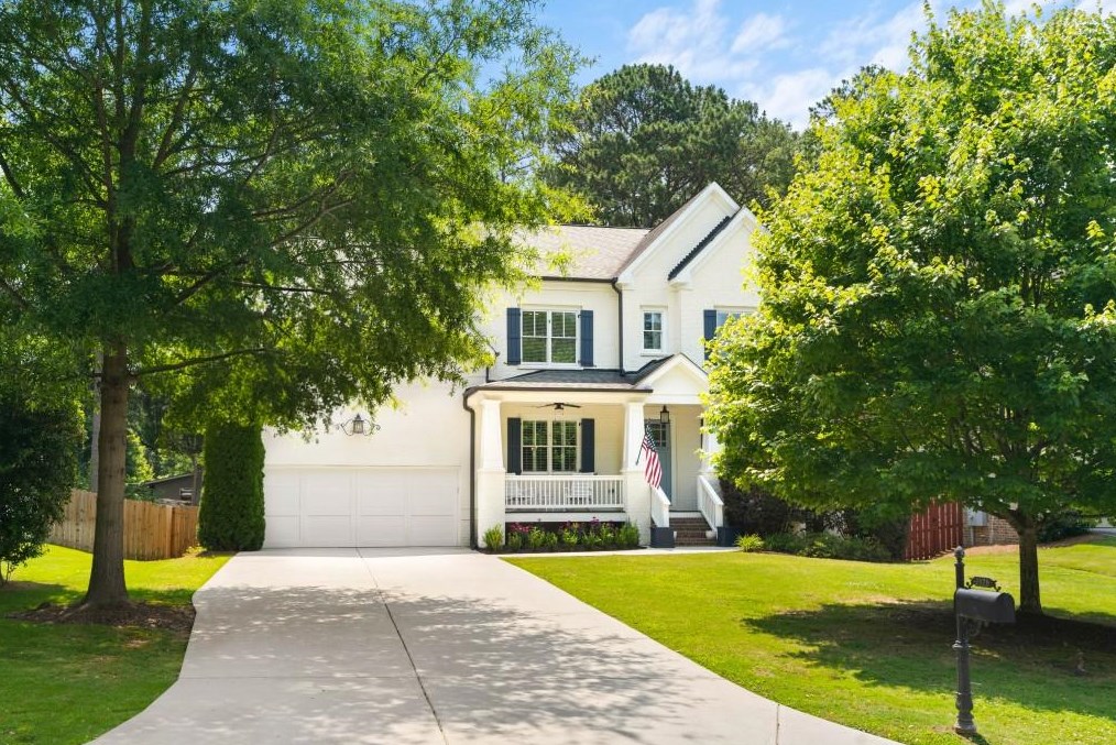 2379 Nesbitt Dr, Atlanta, GA 30319-3934