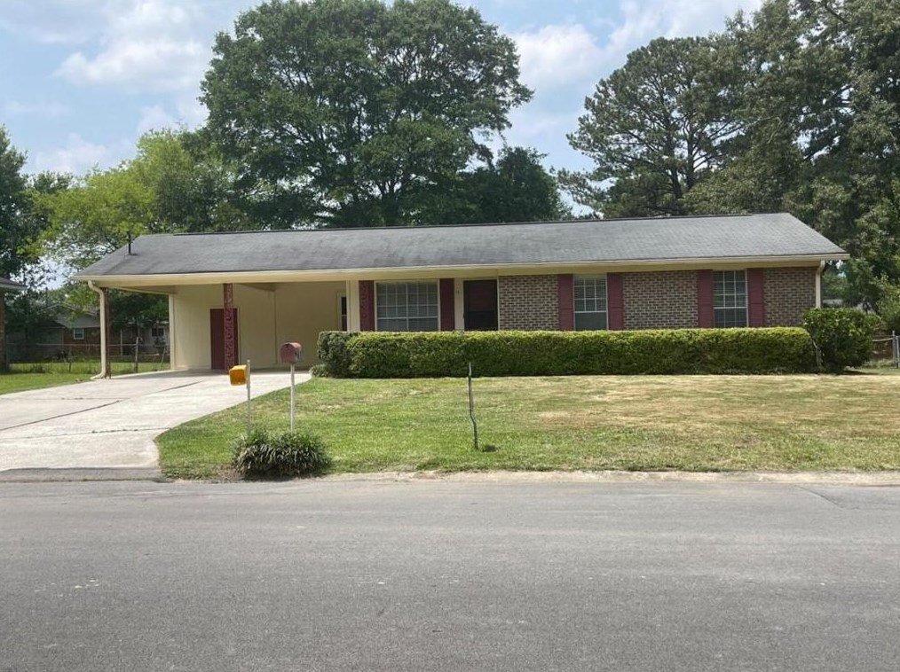 13 Lindsey Dr, Rome, GA 30165-1211