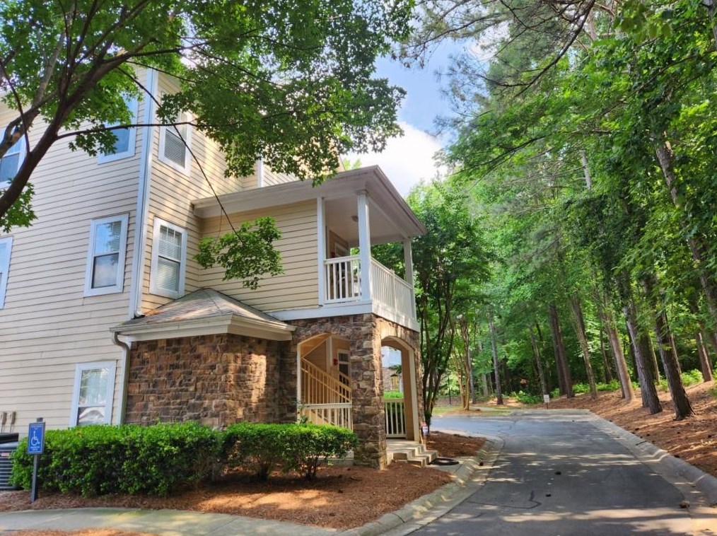 1031 Whitshire Way, Alpharetta, GA 30004-4982