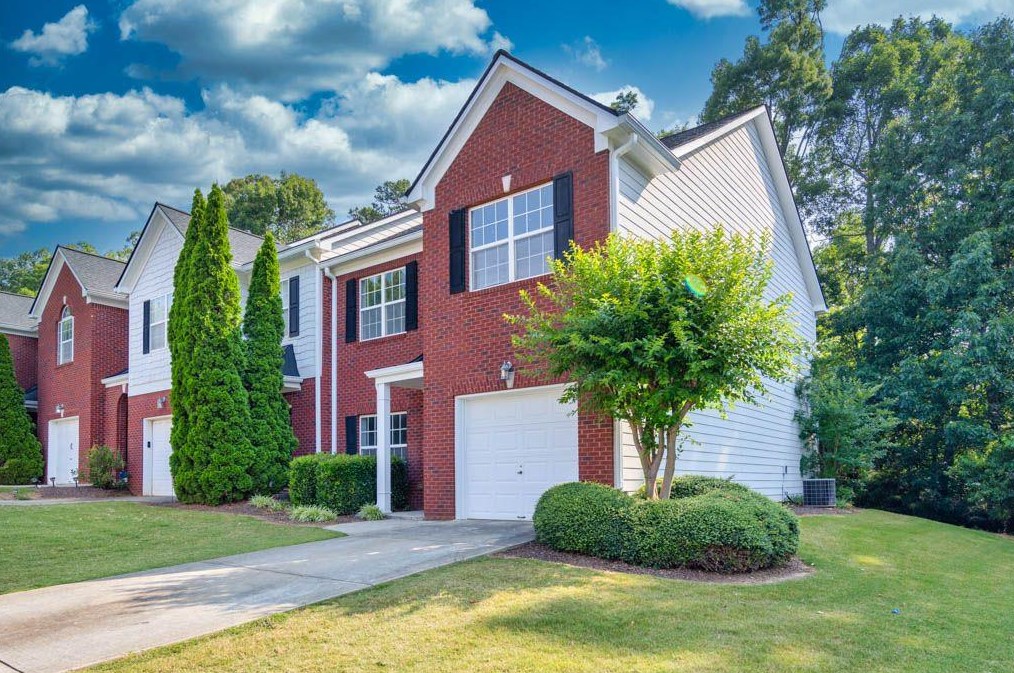 1148 Montague Place Ct, Lawrenceville, GA 30043-2280