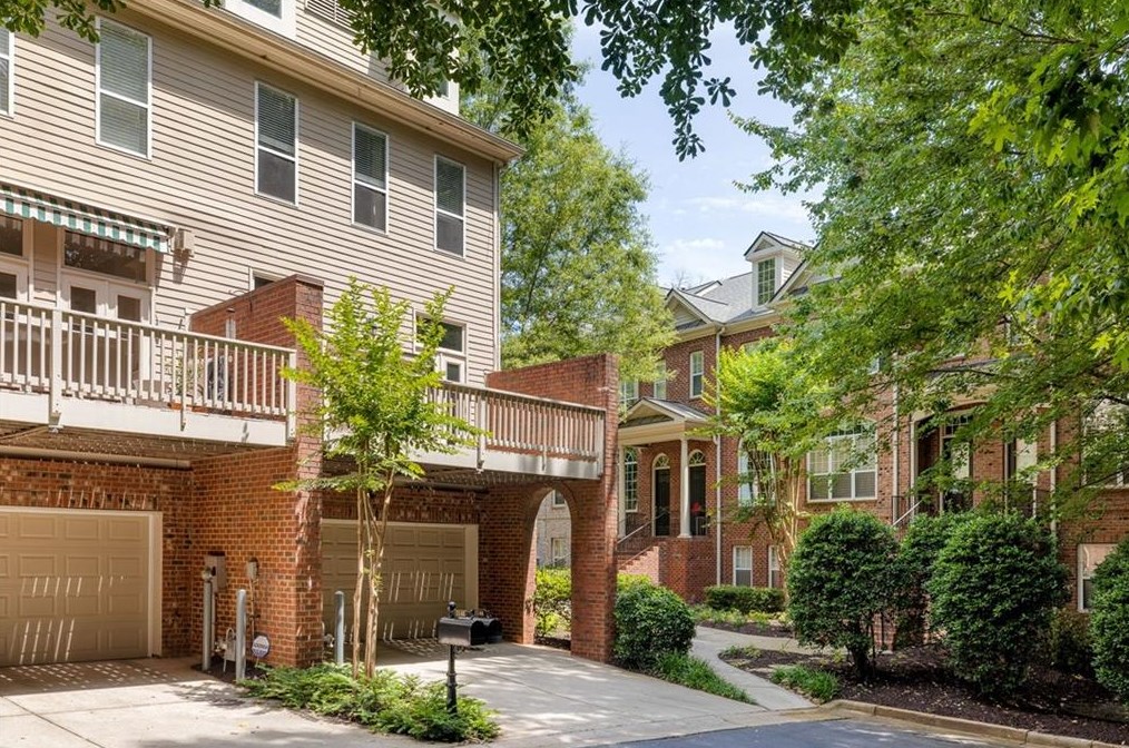 1146 Providence Pl, Decatur GA 30033-3465 exterior