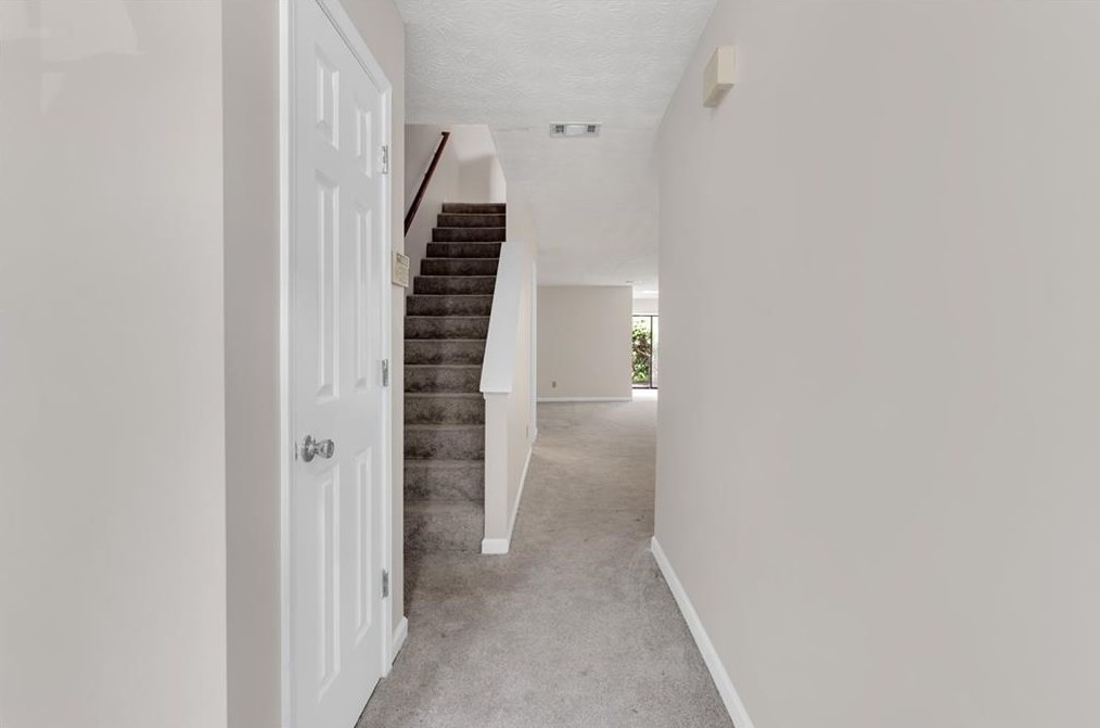 2186 Spring Walk Ct, Atlanta, GA 30341