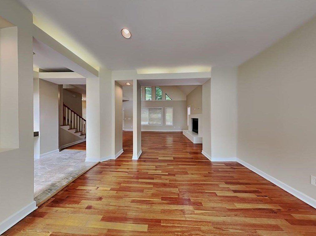 5390 Cameron Forest Pkwy, Alpharetta GA  30022-8182 exterior