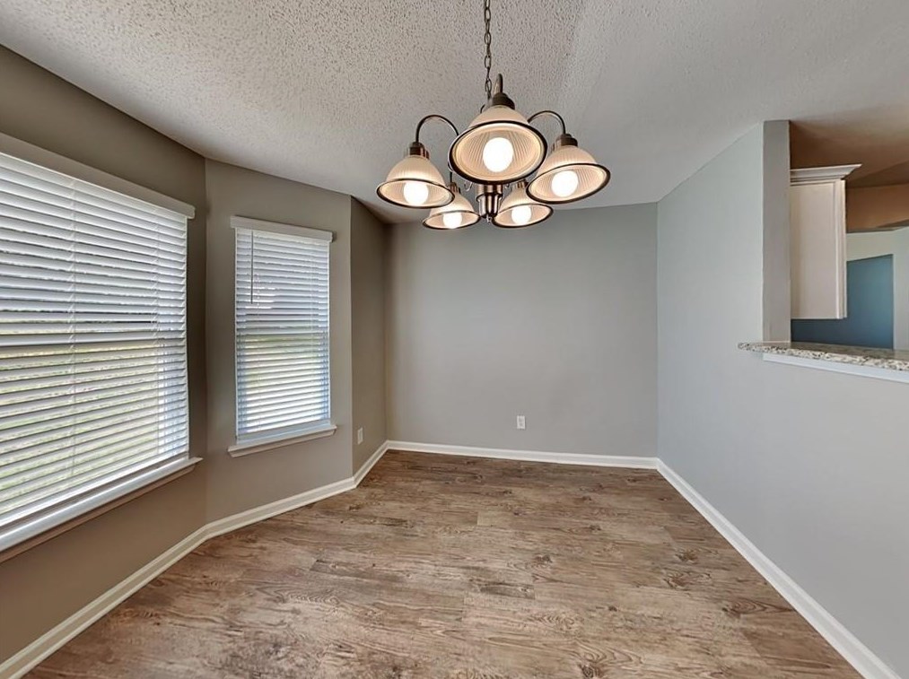 211 Nadia Ct, Locust Grove, GA 30248
