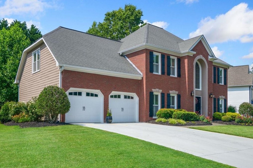 1235 Mayfield Manor Dr, Alpharetta, GA 30009-3197