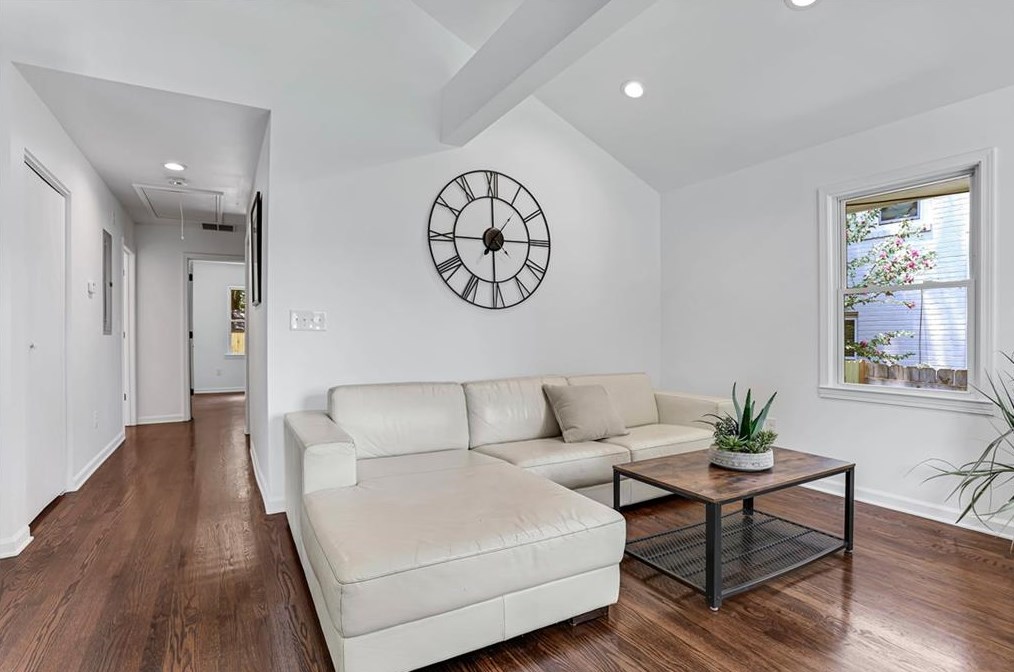 1849 Hooper St, Decatur GA  30032-4133 exterior